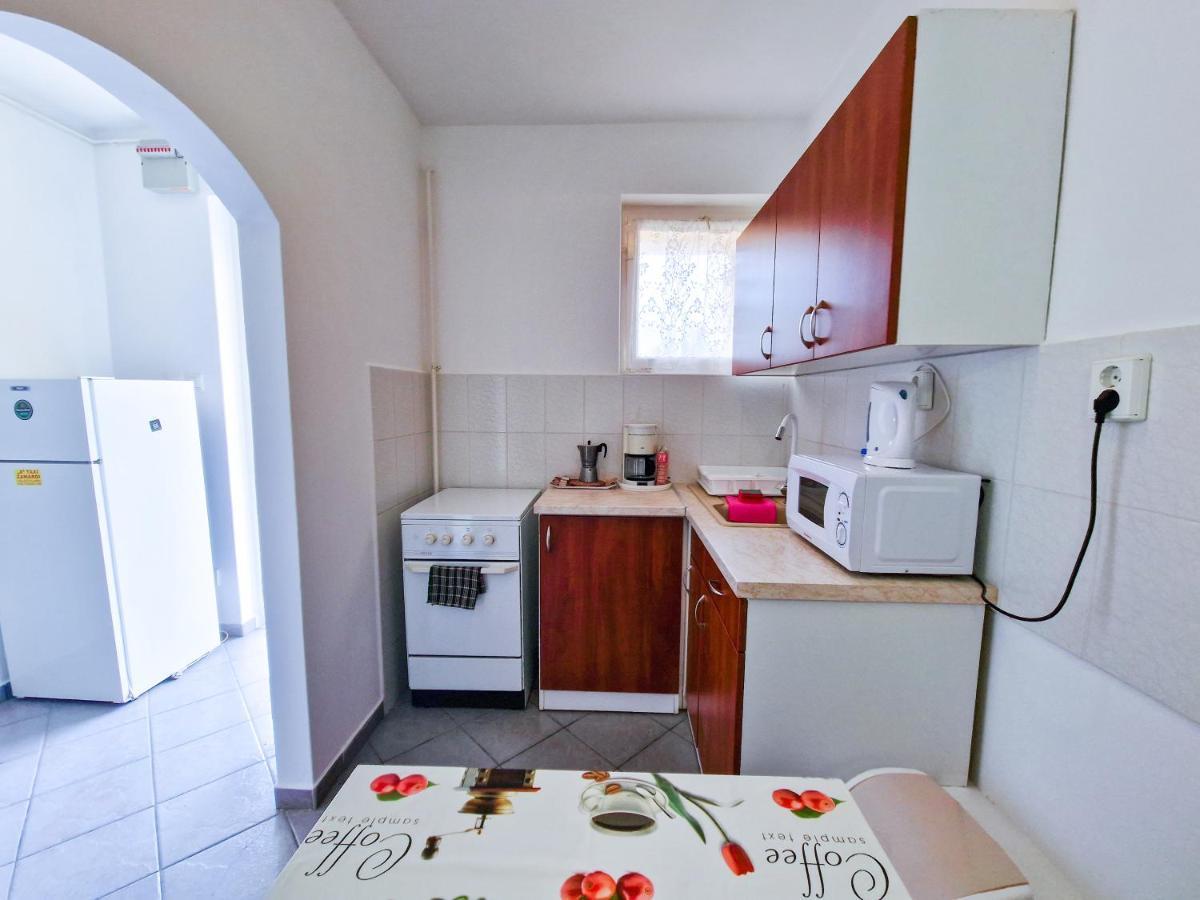 Weinberger Vendeghaz Hotell Zamárdi Exteriör bild